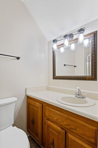 100 Ye Olde Kings Hwy Apt F, North Myrtle Beach, SC 29582