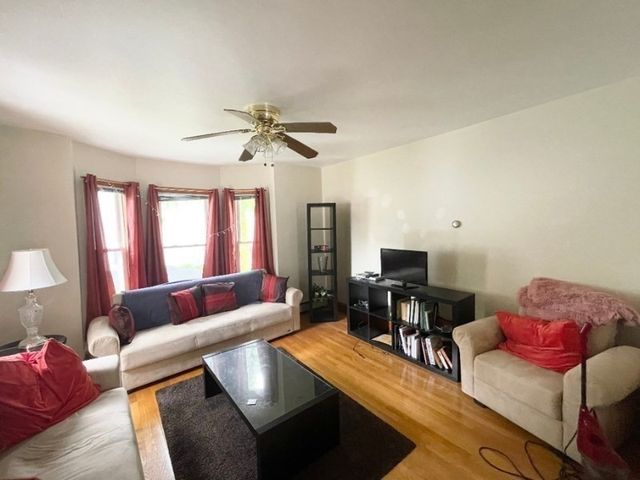 49 Springfield St. 2, Somerville, MA 02143