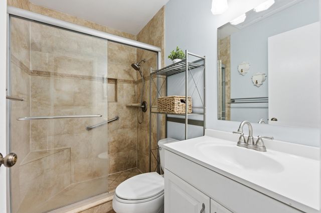 705 Sunny Pine Way H, Greenacres, FL 33415