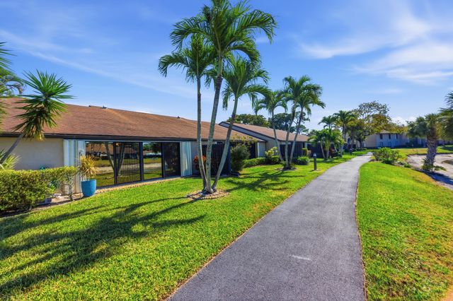 705 Sunny Pine Way H, Greenacres, FL 33415