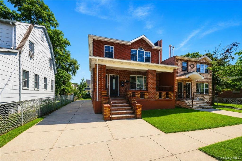 18922 117th Road, Saint Albans, NY 11412 — photo 2