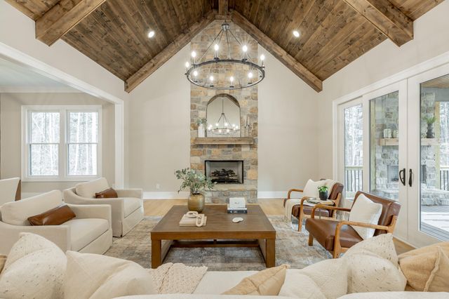 3930 Split Rail Way, Guild, TN 37340