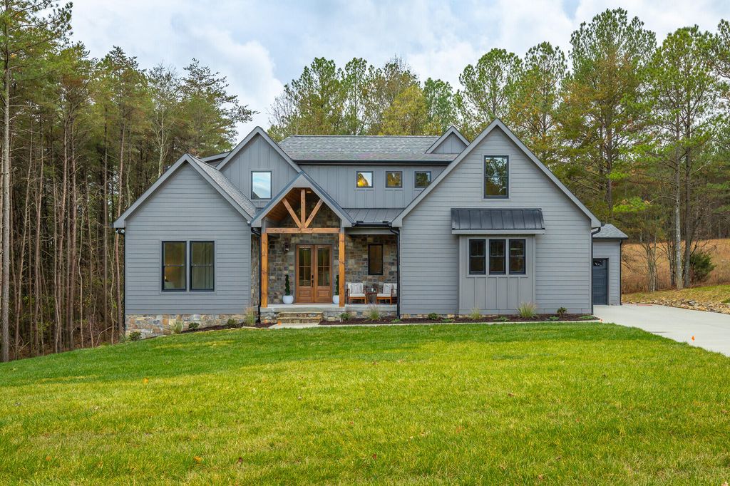 3930 Split Rail Way, Guild, TN 37340