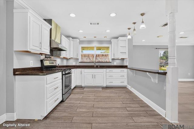 12140 Oakline Acres, St Amant, LA 70774