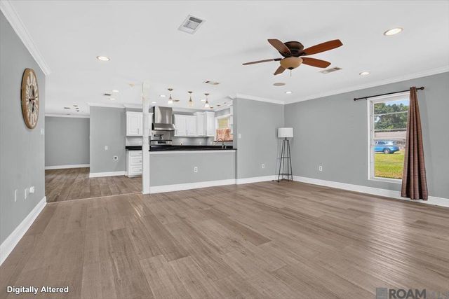 12140 Oakline Acres, St Amant, LA 70774