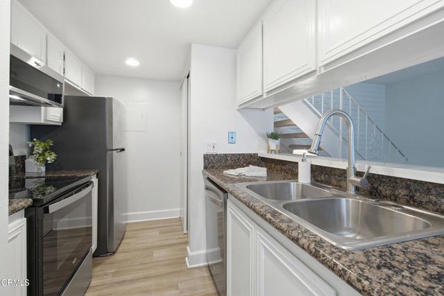 1130 Bryce Way, Ventura, CA 93003