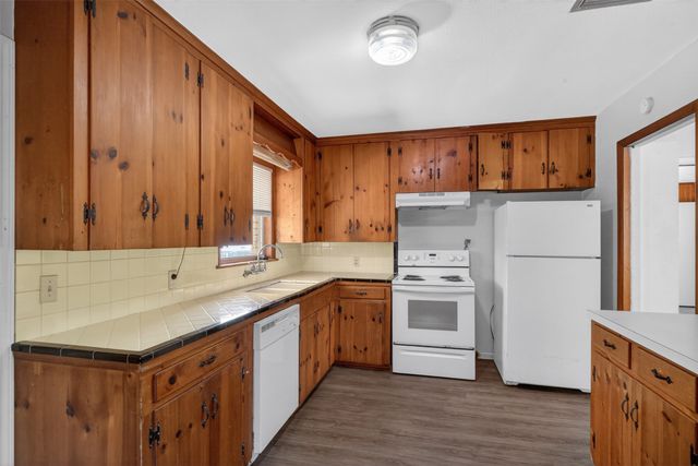 5825 Fairfield Avenue, Shreveport, LA 71106