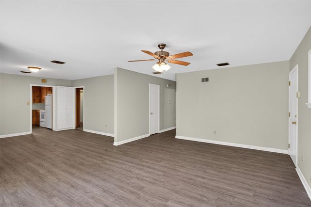 5825 Fairfield Avenue, Shreveport, LA 71106