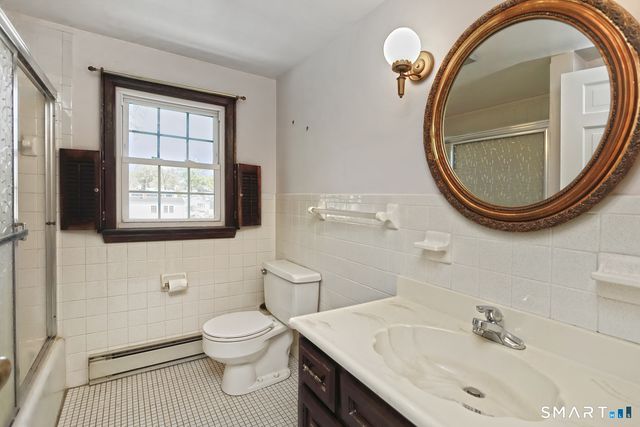 73 Honor Road, West Haven, CT 06516