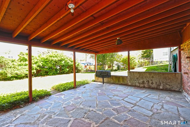 73 Honor Road, West Haven, CT 06516