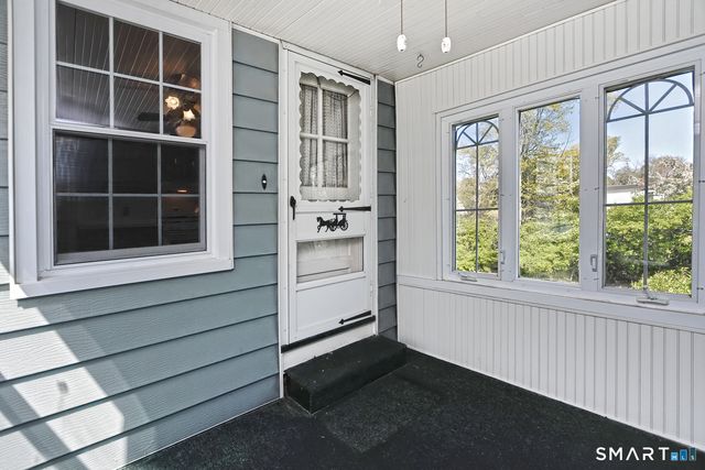 73 Honor Road, West Haven, CT 06516