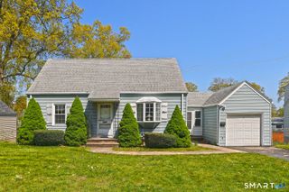 73 Honor Road, West Haven, CT 06516