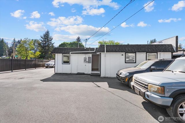 538 Railroad Avenue S, Kent, WA 98032