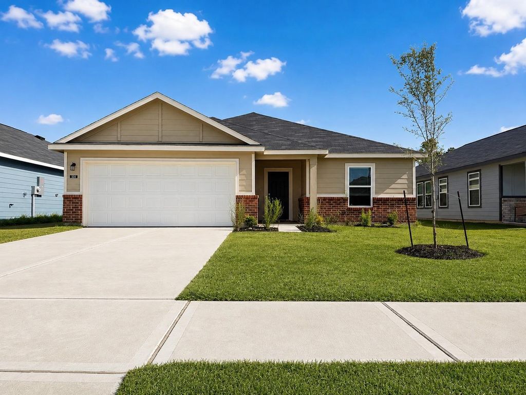 504 Oak Chase Avenue, Dayton, TX 77535