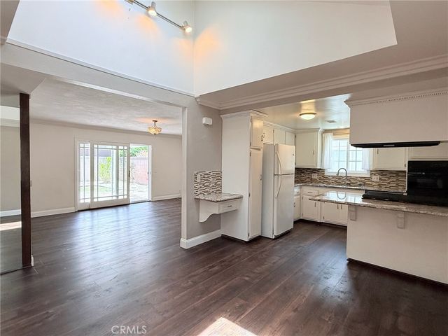 5662 Littler Dr A, Huntington Beach, CA 92649