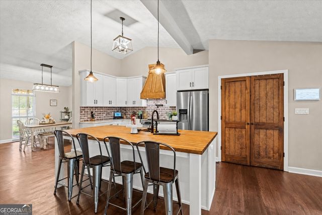 6540 Post Road, Douglasville, GA 30135