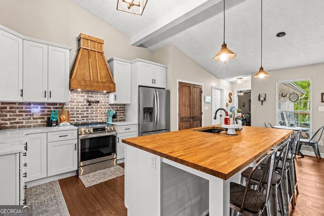 6540 Post Road, Douglasville, GA 30135