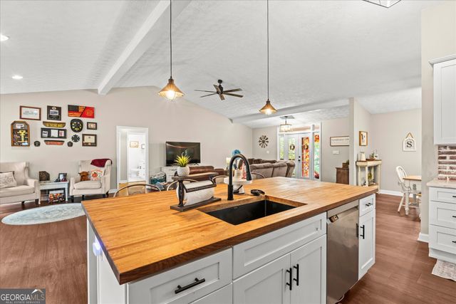 6540 Post Road, Douglasville, GA 30135