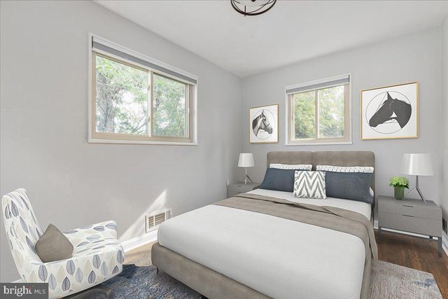6630 S KINGS HWY, Alexandria, VA 22306