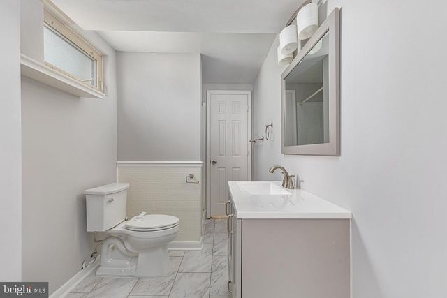 6630 S KINGS HWY, Alexandria, VA 22306