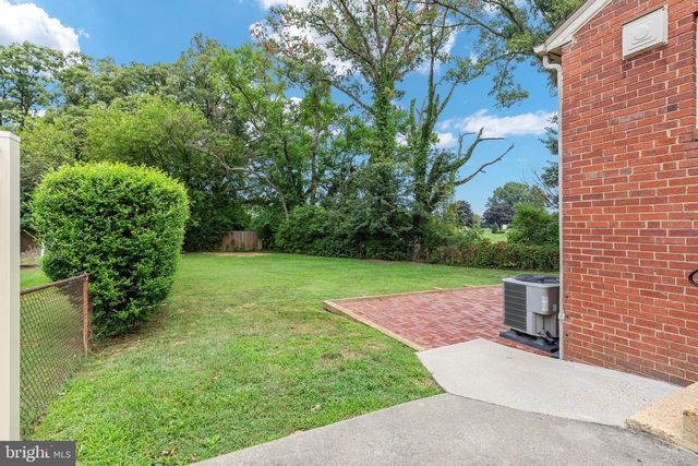 6630 S KINGS HWY, Alexandria, VA 22306
