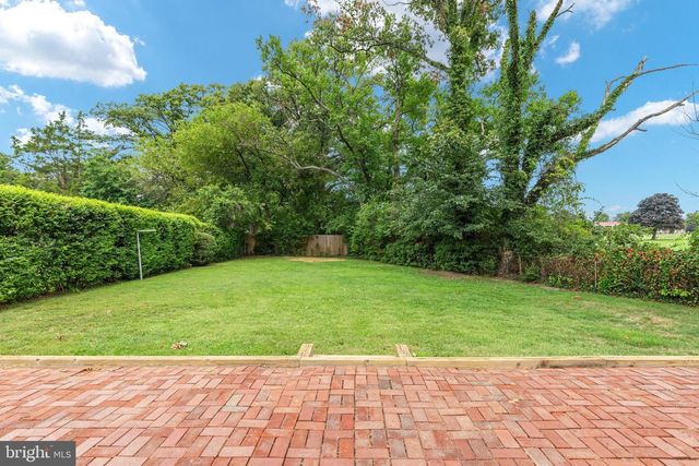 6630 S KINGS HWY, Alexandria, VA 22306