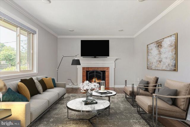 6630 S KINGS HWY, Alexandria, VA 22306