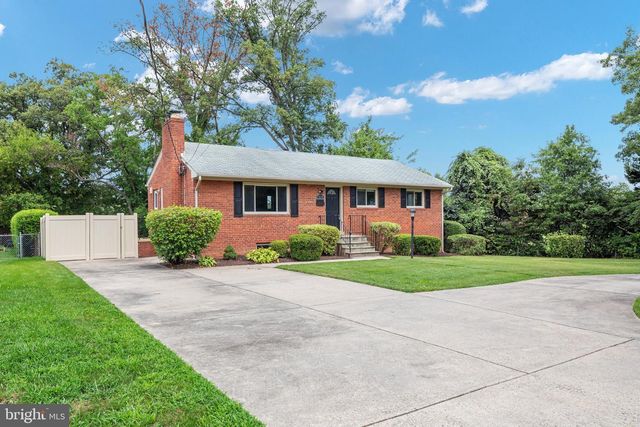 6630 S KINGS HWY, Alexandria, VA 22306