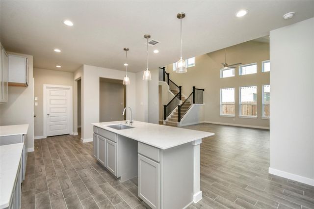 15115 Statice Trail, Houston, TX 77044