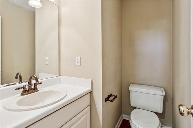 3025 Vineyard SE Way, Smyrna, GA 30082