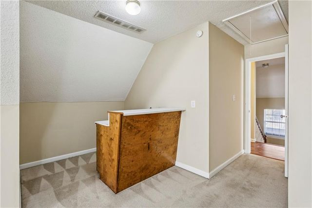 3025 Vineyard SE Way, Smyrna, GA 30082