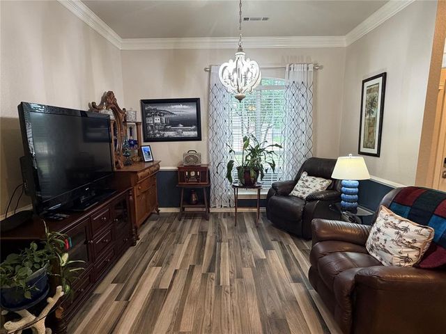 1405 Continental Way, Mustang, OK 73064