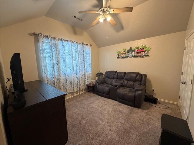 1405 Continental Way, Mustang, OK 73064