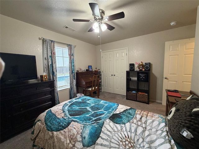 1405 Continental Way, Mustang, OK 73064