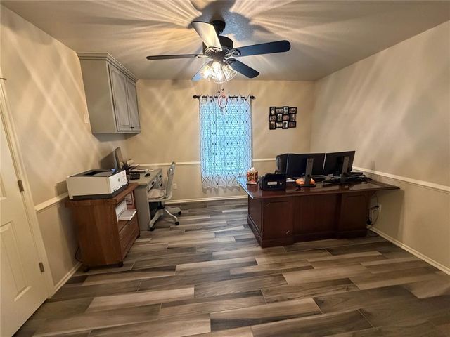 1405 Continental Way, Mustang, OK 73064