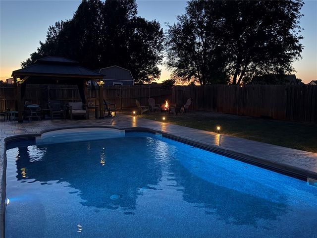 1405 Continental Way, Mustang, OK 73064