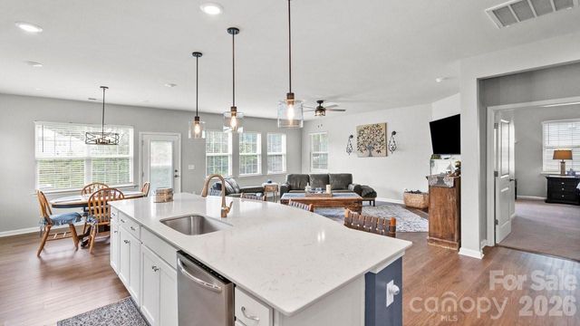 133 Dubois Drive, Mooresville, NC 28115