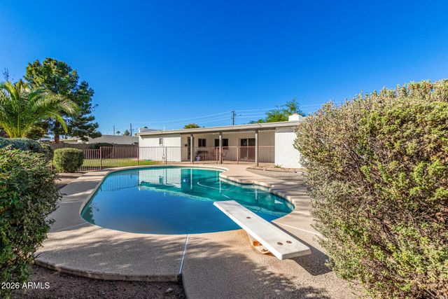 5639 E THUNDERBIRD Road, Scottsdale, AZ 85254