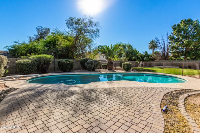5639 E THUNDERBIRD Road, Scottsdale, AZ 85254