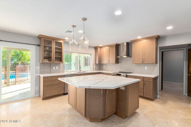 5639 E THUNDERBIRD Road, Scottsdale, AZ 85254