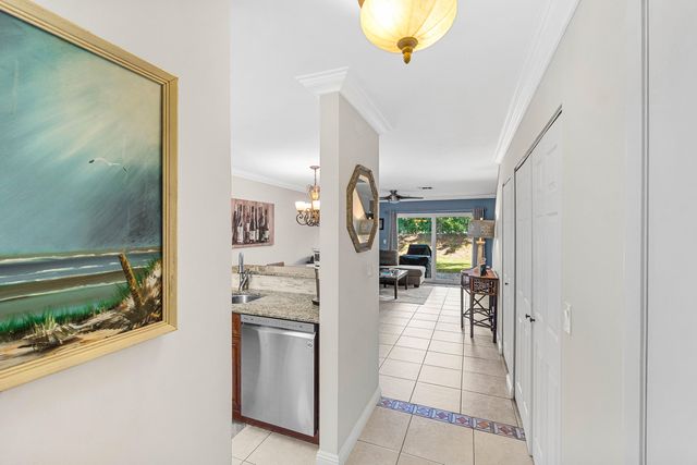 9936 Kamena Circle, Boynton Beach, FL 33436