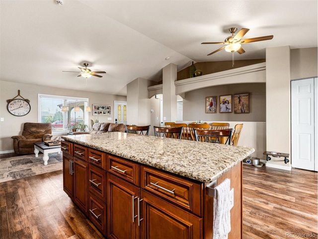 734 E Marigold Dr, Pueblo, CO 81007