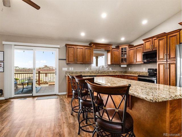 734 E Marigold Dr, Pueblo, CO 81007