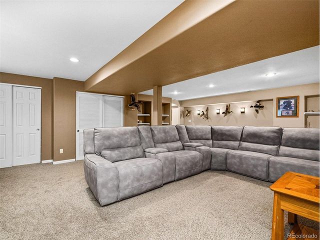 734 E Marigold Dr, Pueblo, CO 81007