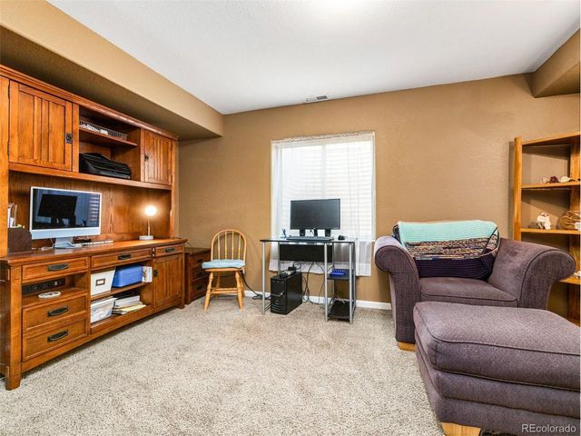 734 E Marigold Dr, Pueblo, CO 81007