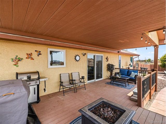 734 E Marigold Dr, Pueblo, CO 81007