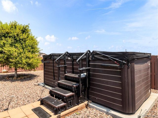 734 E Marigold Dr, Pueblo, CO 81007