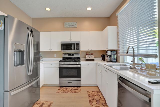 5884 N Plum Bay Parkway, Tamarac, FL 33321