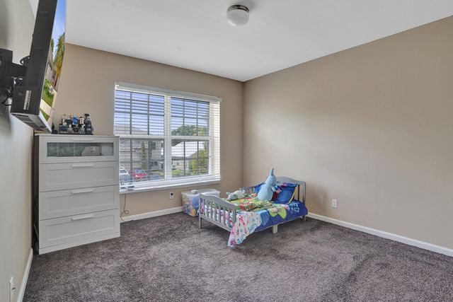 5884 N Plum Bay Parkway, Tamarac, FL 33321