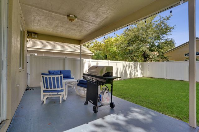 5884 N Plum Bay Parkway, Tamarac, FL 33321